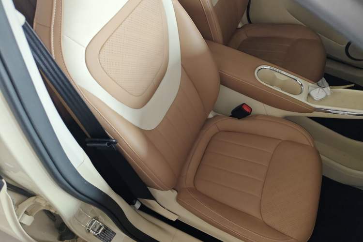 Used Wuling Bingo 2025 410 km Lingxi Deluxe Edition
