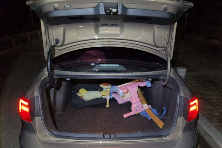 Used Volkswagen Sagitar 2017 230TSI Automatic Comfort Version
