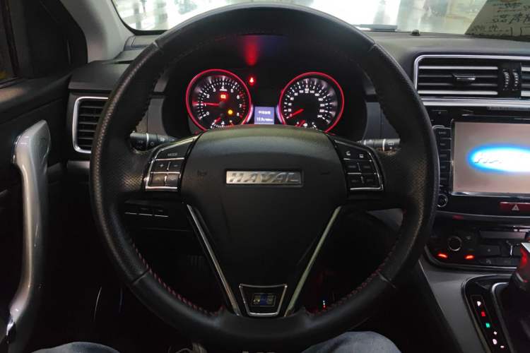 Used Haval H6 2017 Revised Blue-Label Sport Version 1.5T Automatic Two-Wheel Drive Luxury Trim