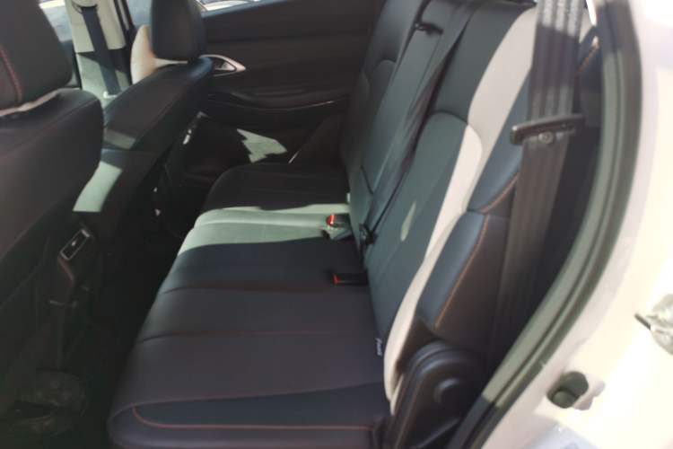 Used Changan X7 PLUS 2024 1.5T Automatic Prestige 7-Seater
