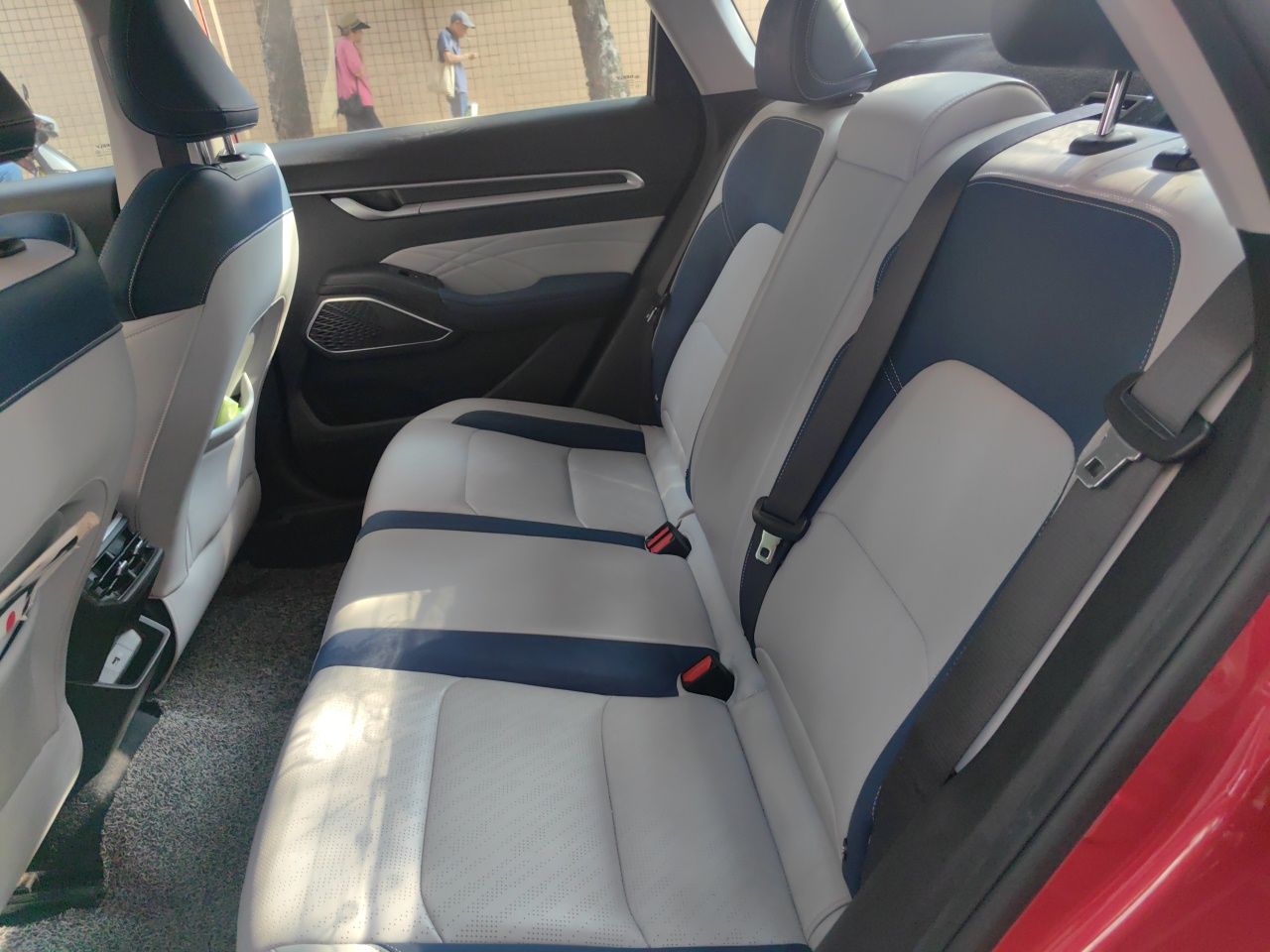 Geely Auto Emgrand 2022 4th Generation 1.5L CVT Flagship Model — снимка 17