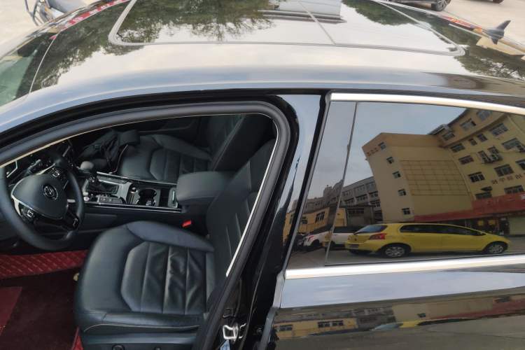 Used Volkswagen Phideon 2019 380TSI Two-Wheel Drive Business Edition China VI Standard
