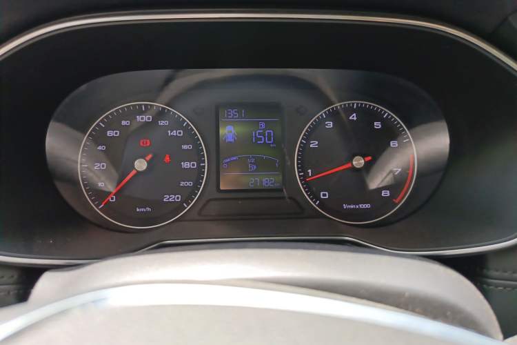 Used Roewe RX3 2018 1.6L Manual Internet Smart Edition Odometer Close Up