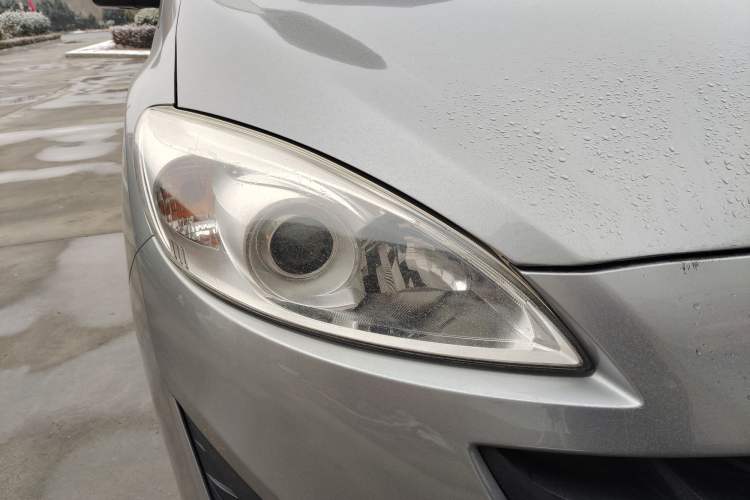 Used Mazda Mazda 5 2013 2.0L Automatic Comfort Edition