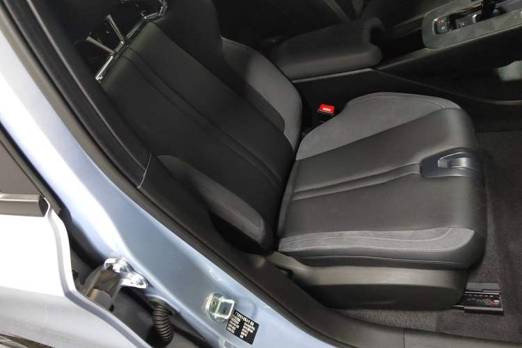 Used GAC Trumpchi EMPOW 2024 400T Automatic Yingbao R PRO Edition
