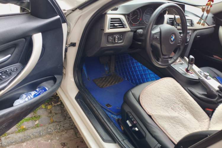 Used BMW 3 Series 2016 320i Fashion Model
