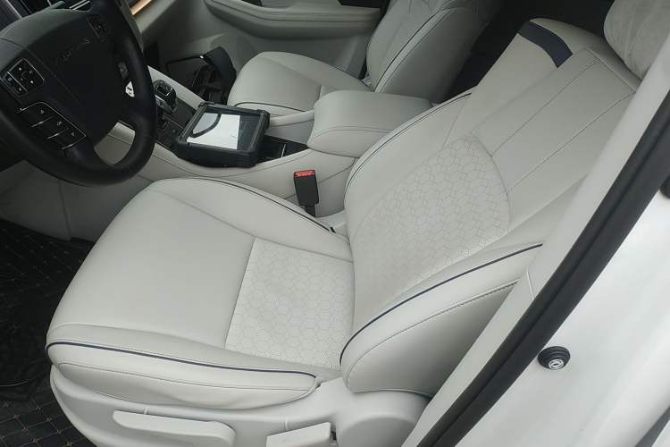 Used FORTHING M7 2022 Lingjue Model 2.0T Automatic Marquis Edition