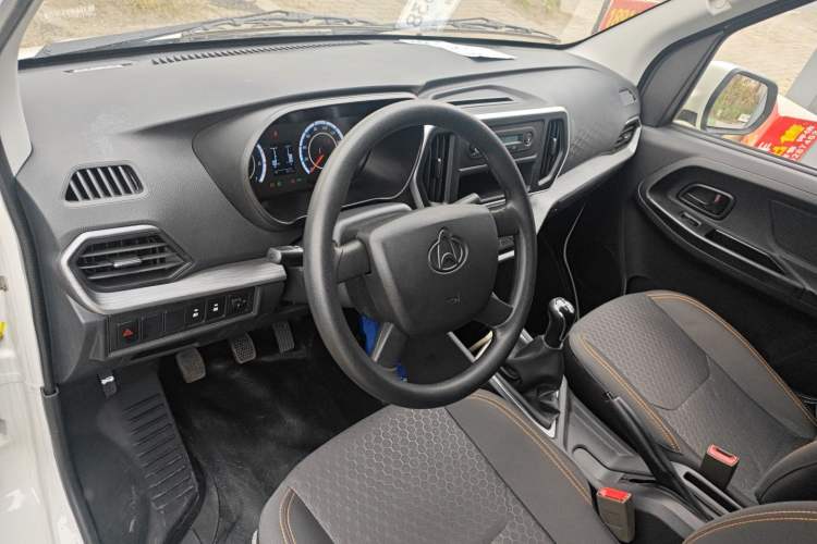 Used Chana Ruixing M80 2021 1.6L Comfort Version 2-Seater Single-Steaming Air-Conditioned China VI Standard Flat Roof with Lift-Up Rear Door DAM16KR