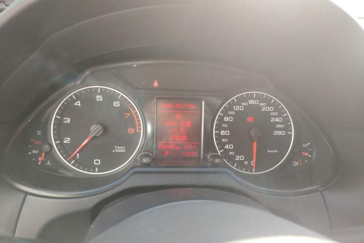 Used Audi Q5 2012 2.0TFSI Trendy Edition
