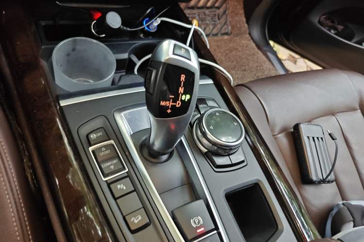 Used BMW X5 2013 xDrive35i Leading Model Gear Lever