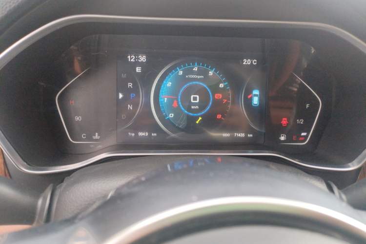 Used Zotye SR9 2017 2.0T Automatic Ultimate Dream Edition
