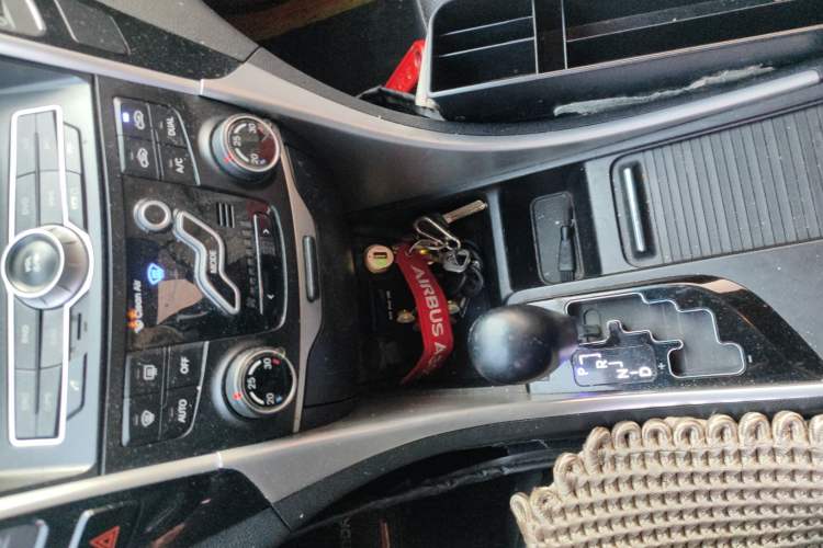 Used Hyundai Sonata 2014 2.0L Automatic Luxury Edition