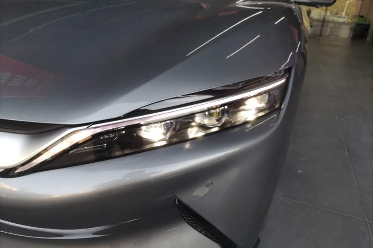 Used BYD Han 2020 EV Long-Range Luxury Model Left Front Headlight