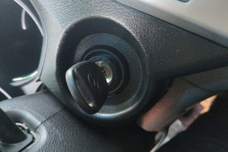 Used Huanghai Qisheng V3 2011 2.0L Ultra-Luxury Version
