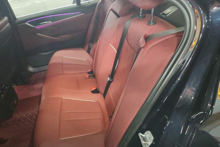 Used BMW 5 Series 2022 Restyled 530Li Leading Edition M Sport Package
