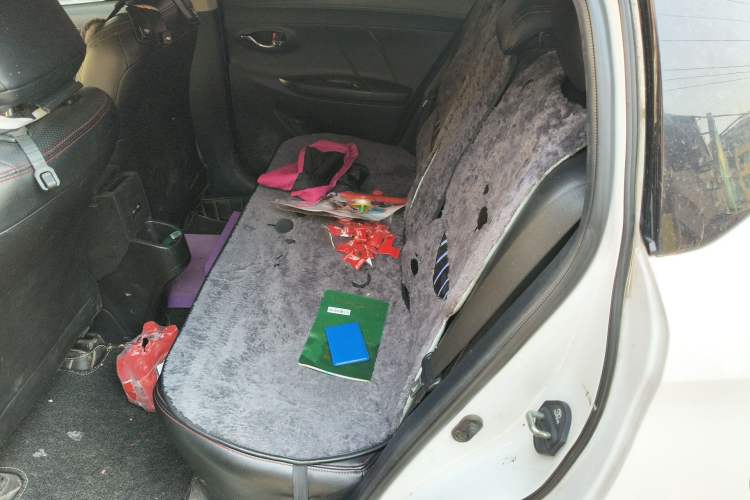 Used Toyota YARiS L Zhi Xuan 2016 Revised Version 1.5G CVT with Dynamic Sunroof