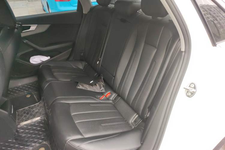 Used Audi A4L 2019 35 TFSI Ambition China V