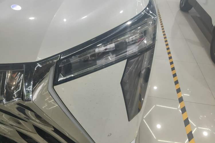 Used GAC Trumpchi M8 2023 Zongshi Series 400T Flagship Edition Left Front Headlight