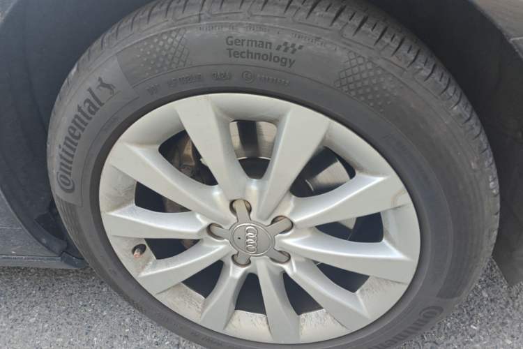 Used Audi A6L 2014 30 FSI Comfort Model
