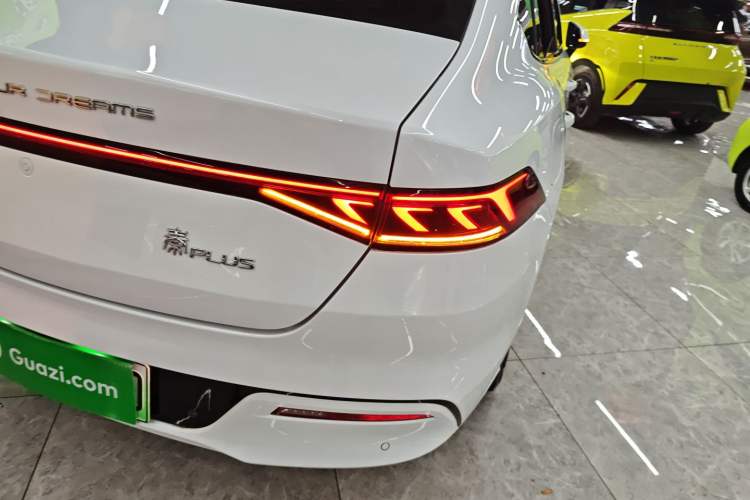 Used BYD Qin PLUS 2023 Champion Edition DM-i 120KM Leading Model