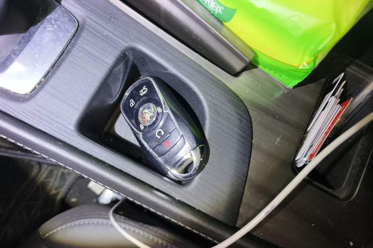 Used Buick LaCrosse 2021 652T Luxury Model
