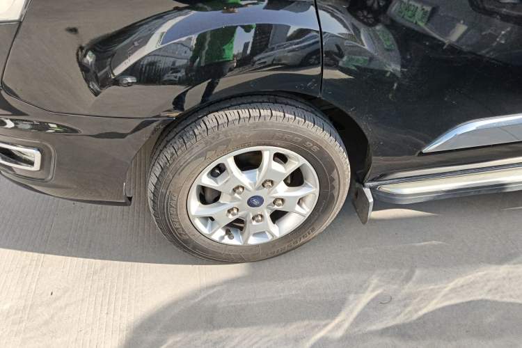 Used Ford Tourneo Custom 2020 2.0T Automatic Elite Edition China VI Standard
