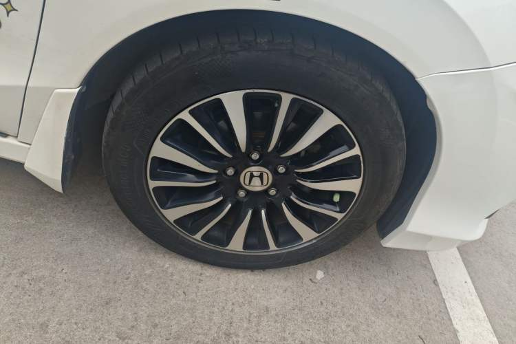 Used Honda Crider 2015 1.8L manual Comfort version
