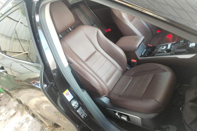 Used Wey VV7 2017 2.0T Flagship Model