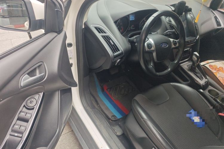 Used Ford Focus 2012 Hatchback 1.6L Automatic Fashion Edition