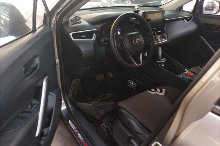 Used Toyota FRONTLANDER 2022 2.0L CVT Leading Edition
