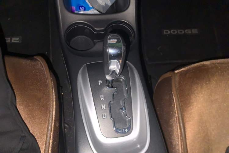 Used Dodge Journey 2013 2.4L Two-Wheel Drive Luxury Version