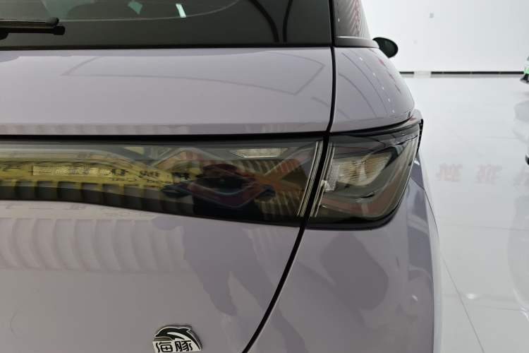 Used BYD Dolphin 2023 420 km Free Version
