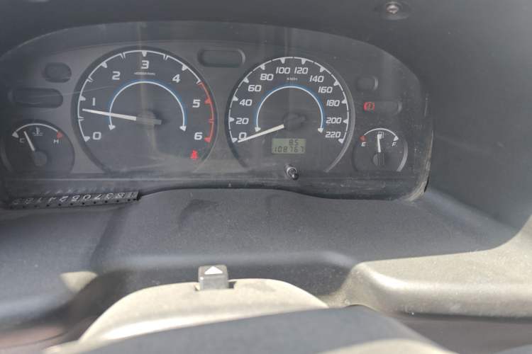 Used JMC Transit 2017 2.8T Commercial Version Long Wheelbase Mid-Roof 6/7/8-Seater JX493