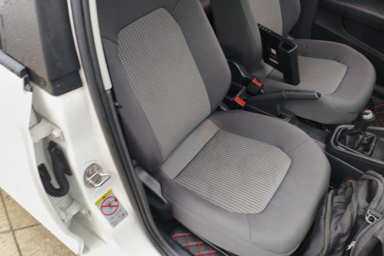 Used Volkswagen Santana 2016 1.6L Manual Fashion Edition Right Front Seat