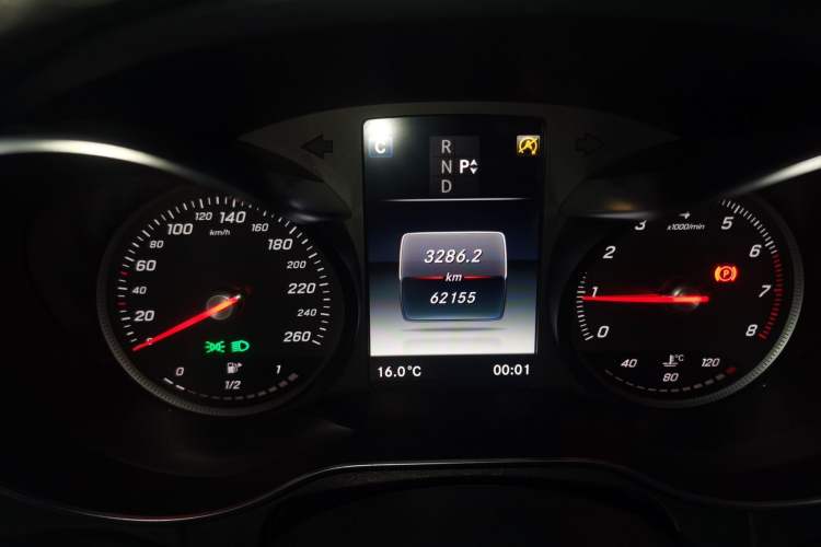 Used Mercedes-Benz C-Class 2018 C 200 L Sport Edition Instrument Cluster