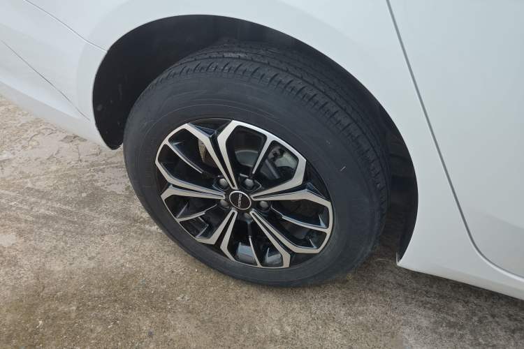 Used Roewe i6 MAX New Energy 2023 EV 420 Skyroof Special Edition