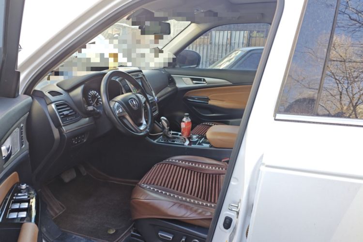 Used CHANGAN CS95 2017 2.0T Four-Wheel Drive ZhiZun Edition