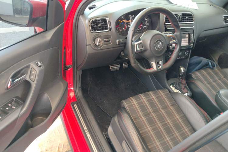 Used Volkswagen Polo 2012 1.4TSI GTI
