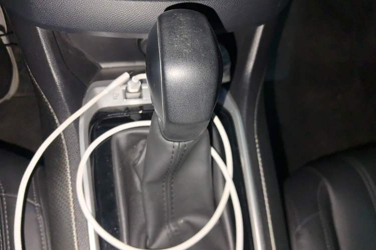 Used Peugeot 408 2020 360THP 10th Anniversary Edition Gear Lever