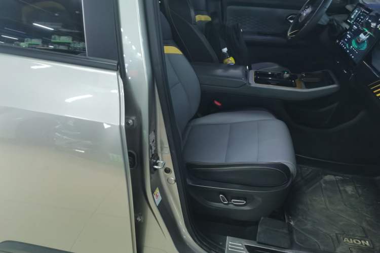 Used AION Y 2021 70 Intelligent Edition