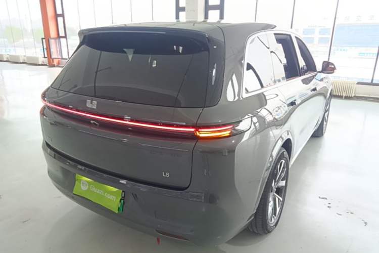 Used Li Auto L8 2023 Pro Model
