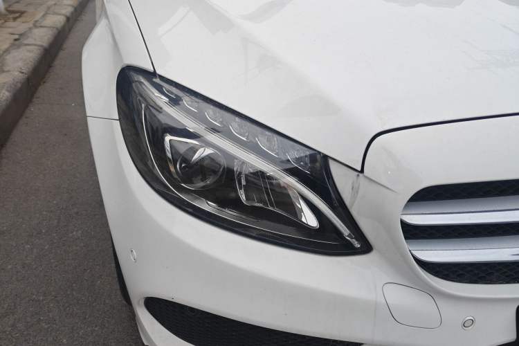 Used Mercedes-Benz C-Class 2017 C 200 L Sport Edition Right Front Headlight