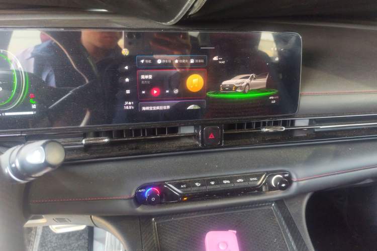 Used GAC Trumpchi EMPOW 2021 270T DCT J16 Version Audio And AC Panel