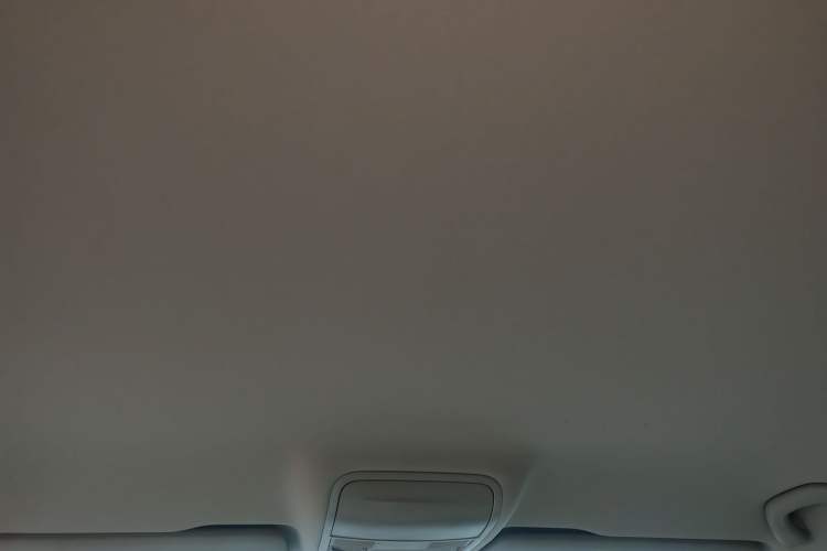 Used Skoda Octavia 2015 1.6L Manual Yijie Edition Headliner