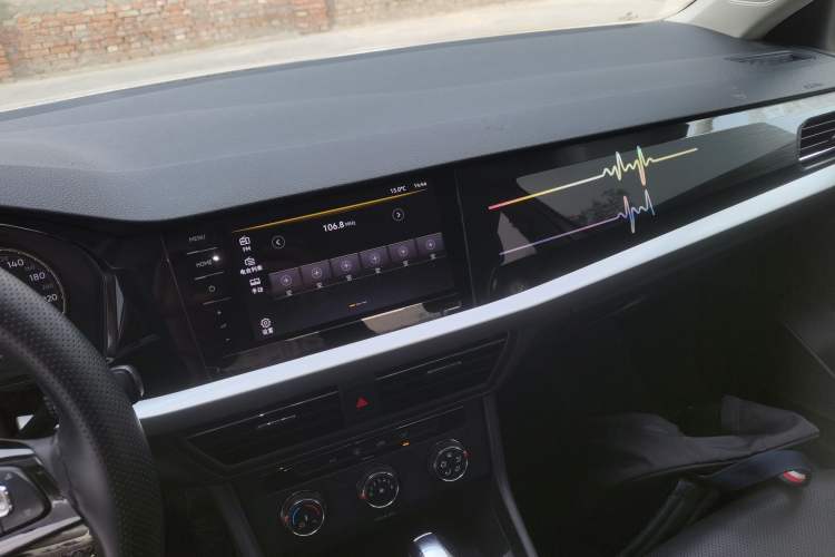 Used Volkswagen Lavida 2019 1.5L Automatic Comfort Edition China VI Standard Audio And AC Panel