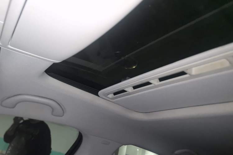 Used Volkswagen Sagitar 2014 Revised Version 1.4TSI Manual Luxury Edition