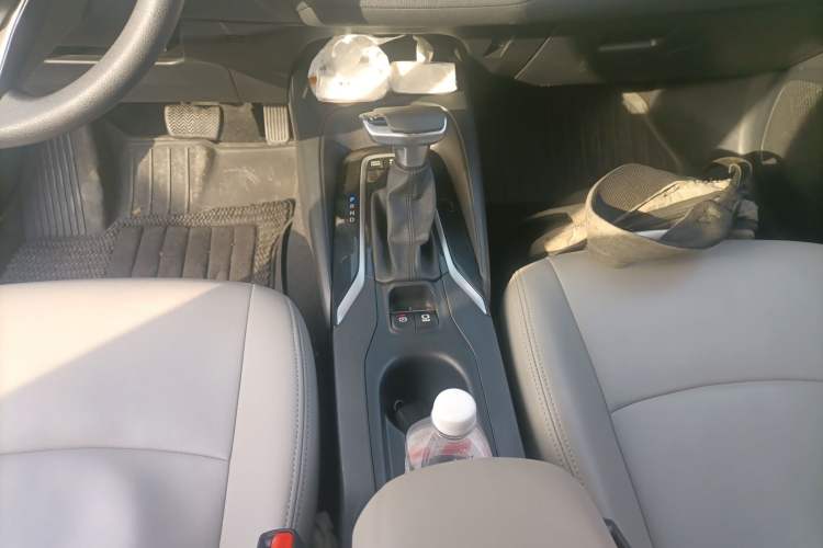 Used Toyota Corolla 2021 Dual-Motor 1.8L E-CVT Elite Edition
