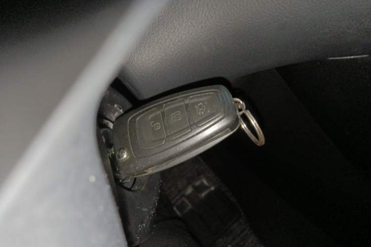 Used Ford Focus 2018 Sedan Classic 1.6L Automatic Trendy SmartDrive Edition Vehicle Key