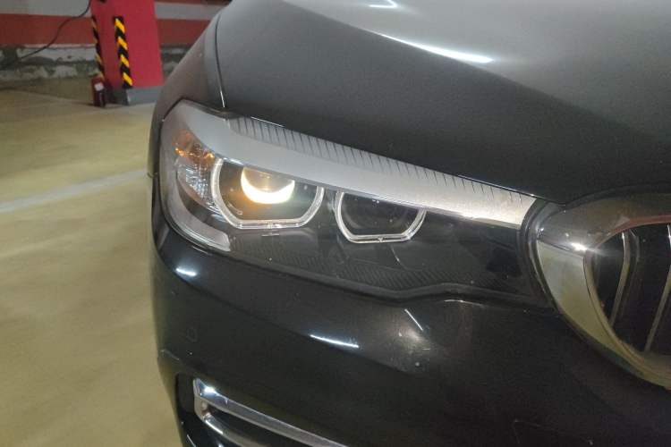 Used BMW 5 Series 2018 Facelifted 530Li xDrive Luxury Package