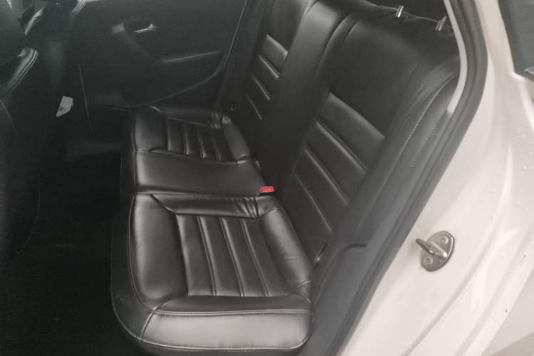 Used Volkswagen Polo 2013 1.6L Automatic Luxury Edition
